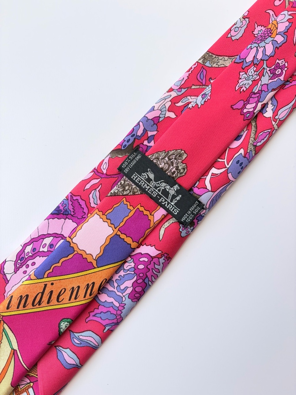 Rare Hermès Paris "Indienne" / "Chasse en Inde" Pink Floral and Figure Silk Tie